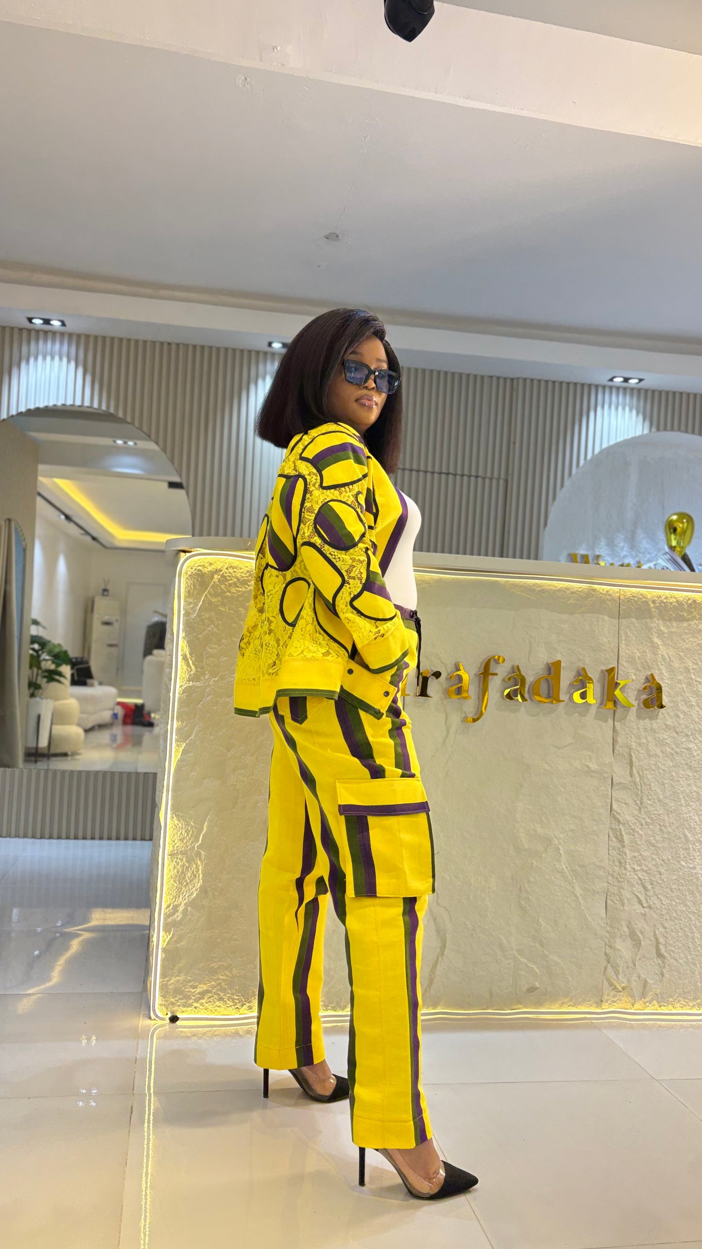 The TEMI URBAN ASO-OKE OUTFIT - YELLOW