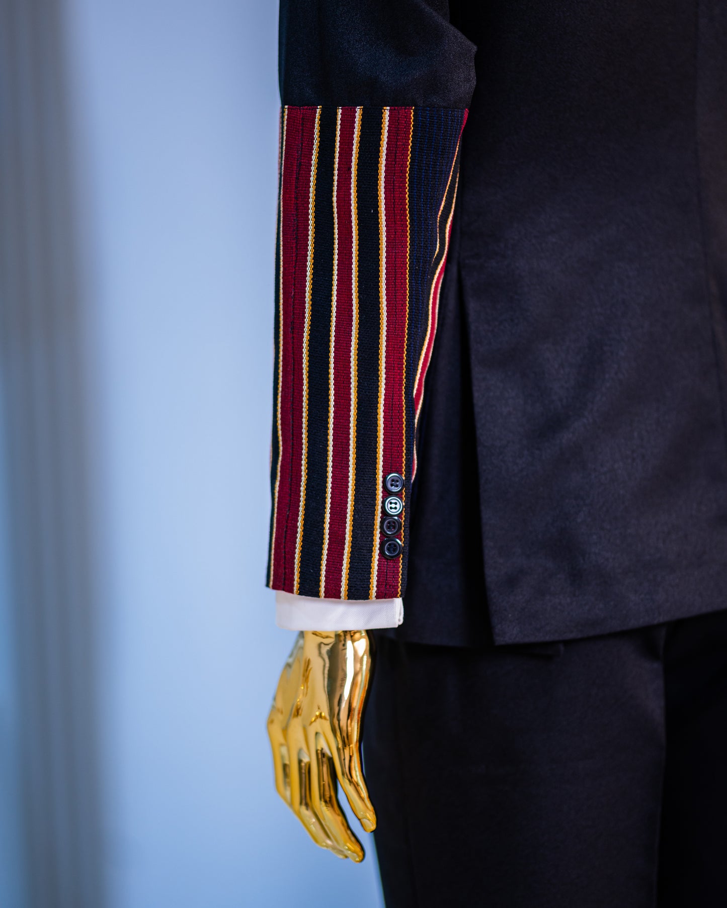The Akinwole Deluxe Suit (black)