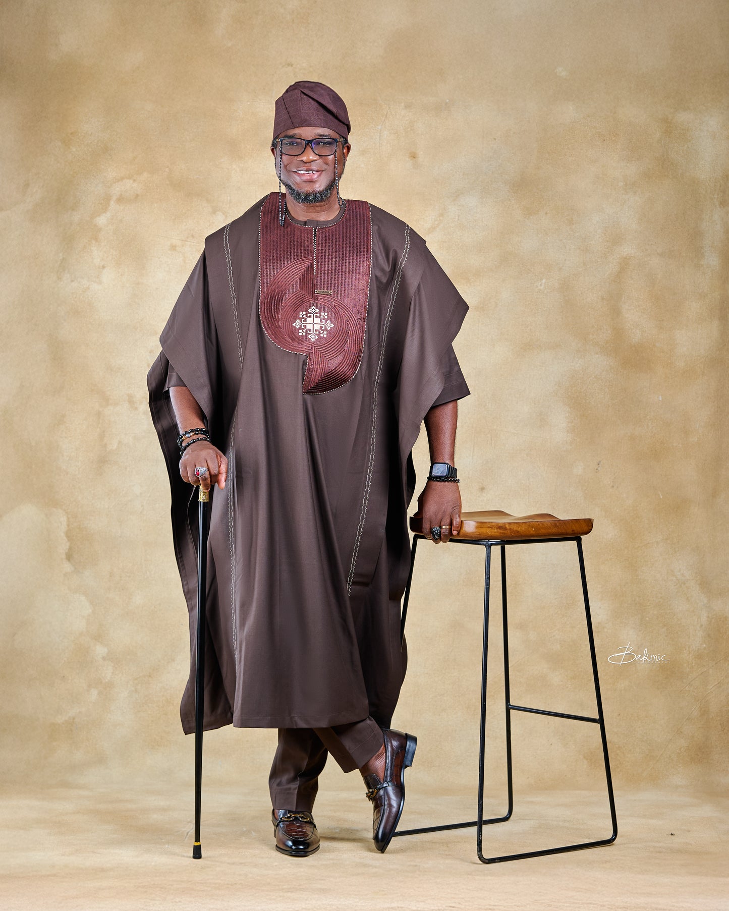 The OLUSOJI AGBADA - Brown