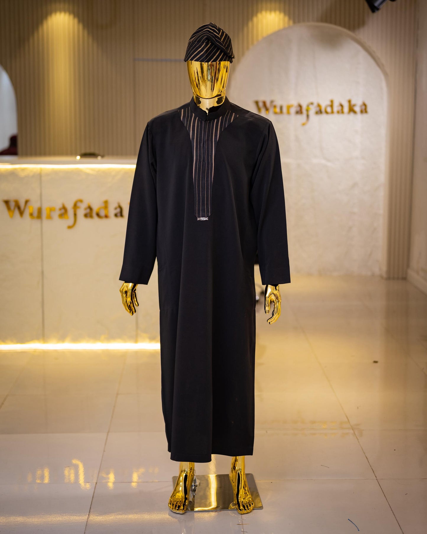 The ADEFILA JALAMIA - BLACK