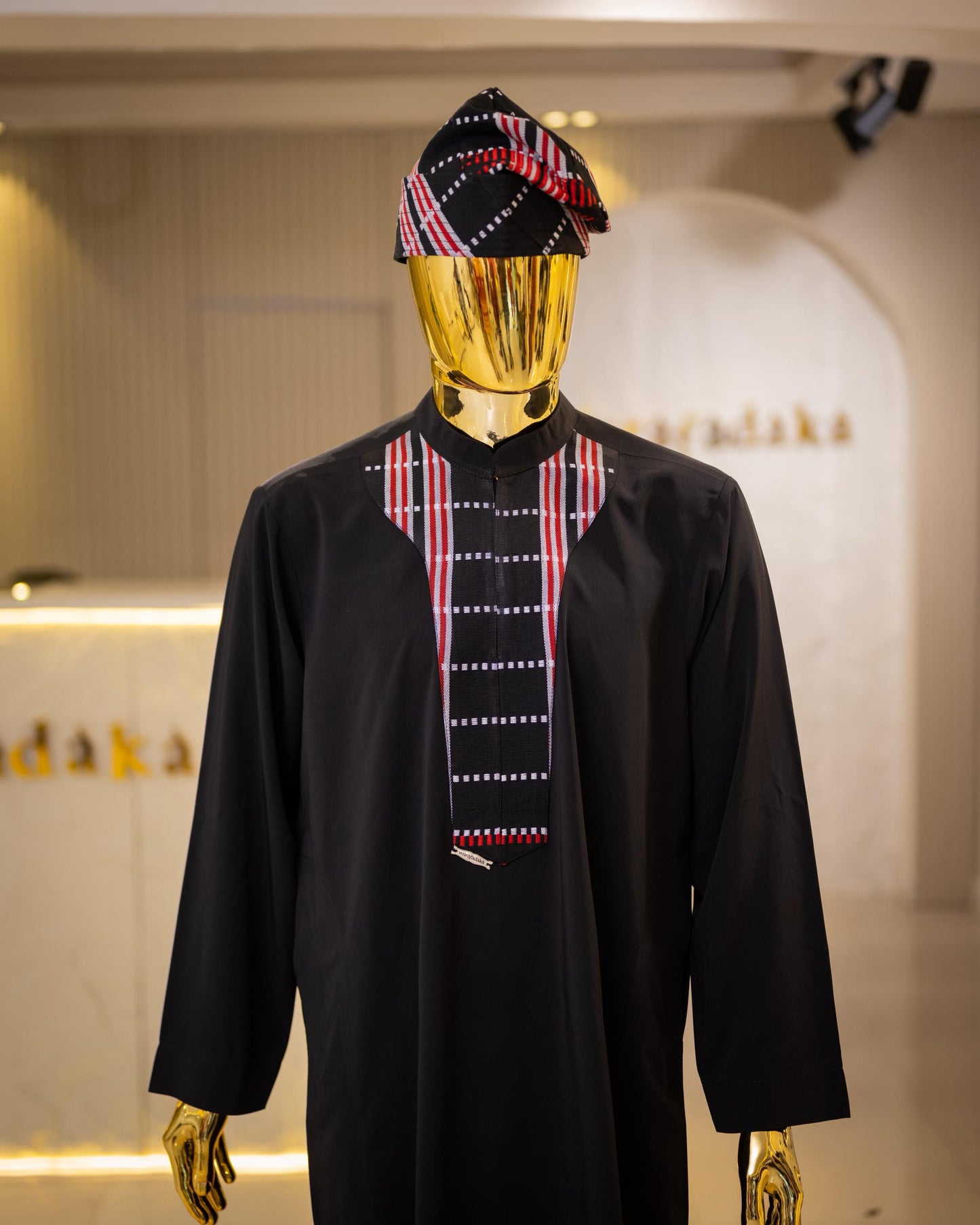The ADEFILA JALAMIA - BLACK