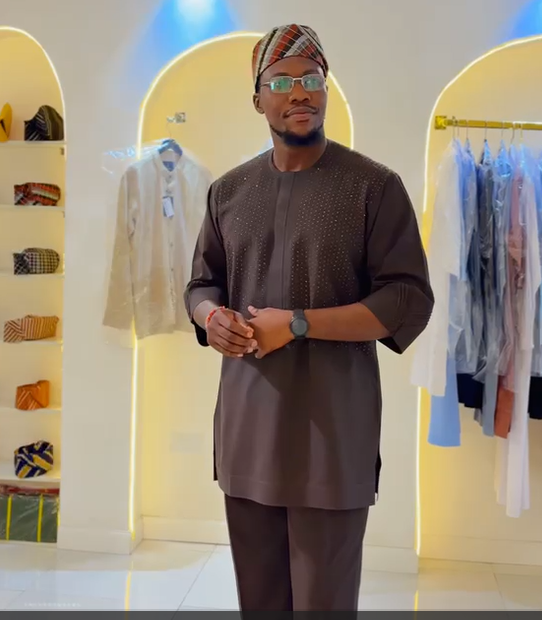 THE AFOLAMI KAFTAN - Brown