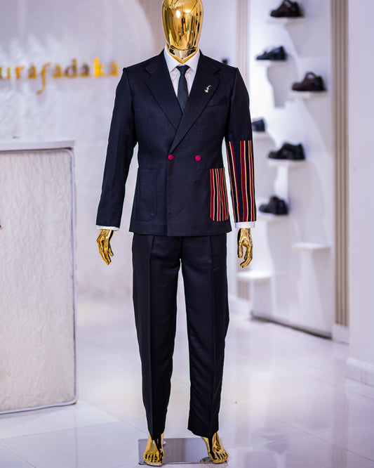 The Akinwole Deluxe Suit (black)