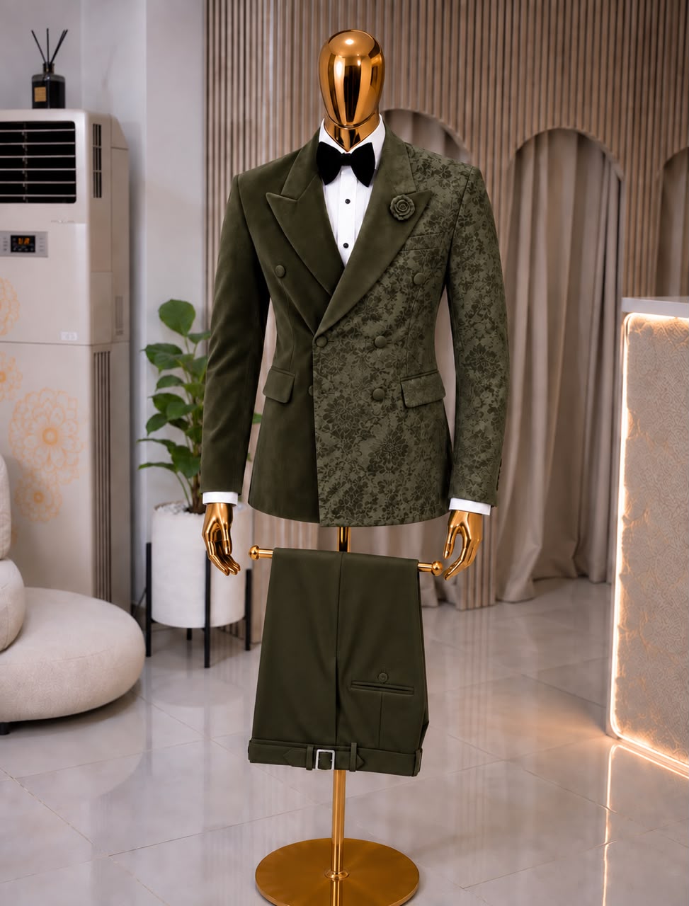 The Olive Royale